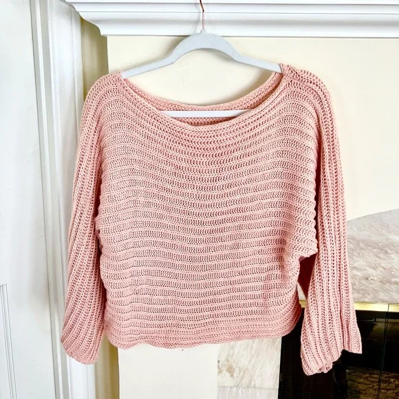 Sexy Pink Off-the-Shoulder Sweater — M - Picture 1 of 8